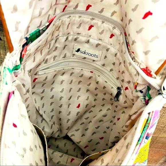 Sakroots Artist Circle Convertible Crossbody/Backpack - Picture 12 of 12